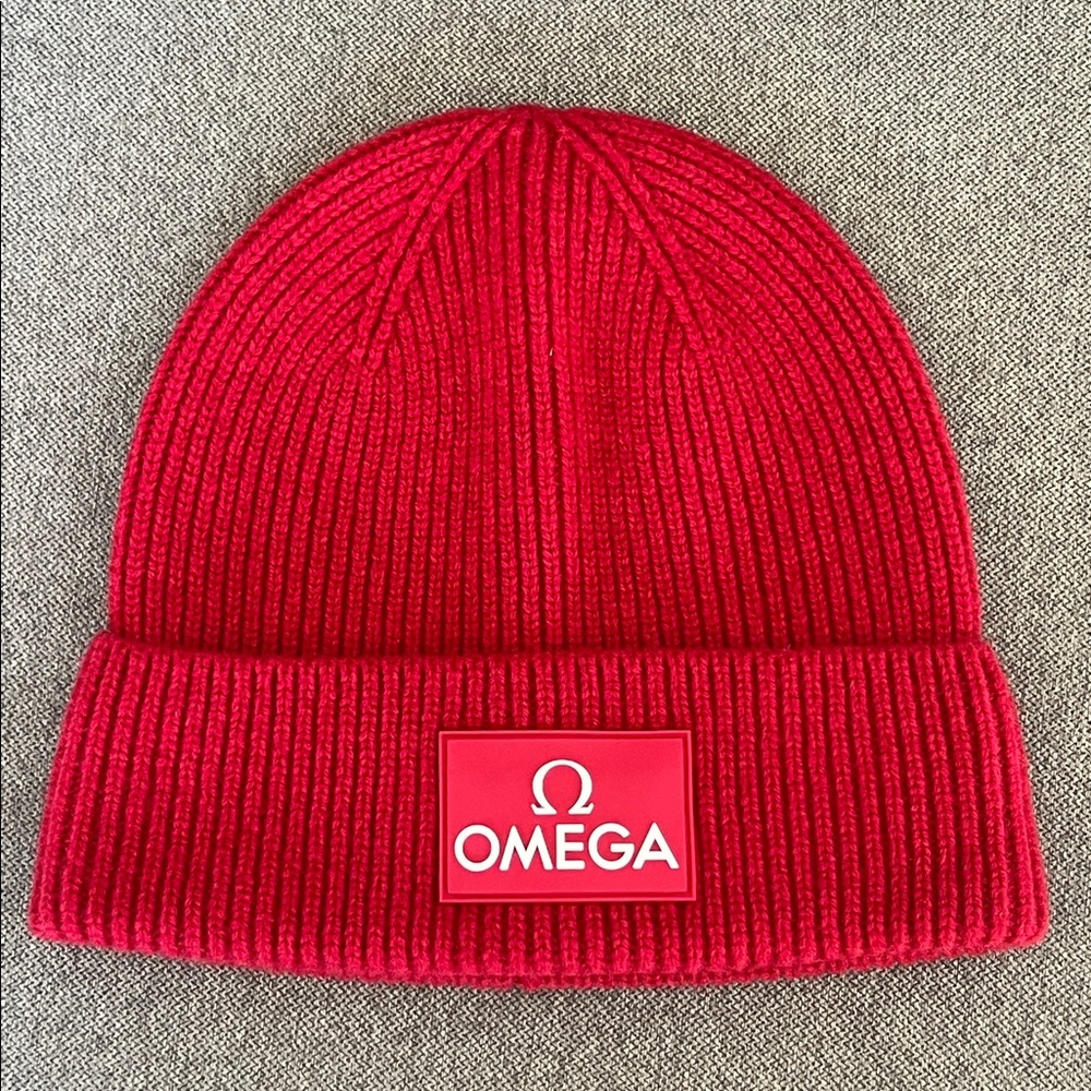 OMEGA red ribbed-knit beanie